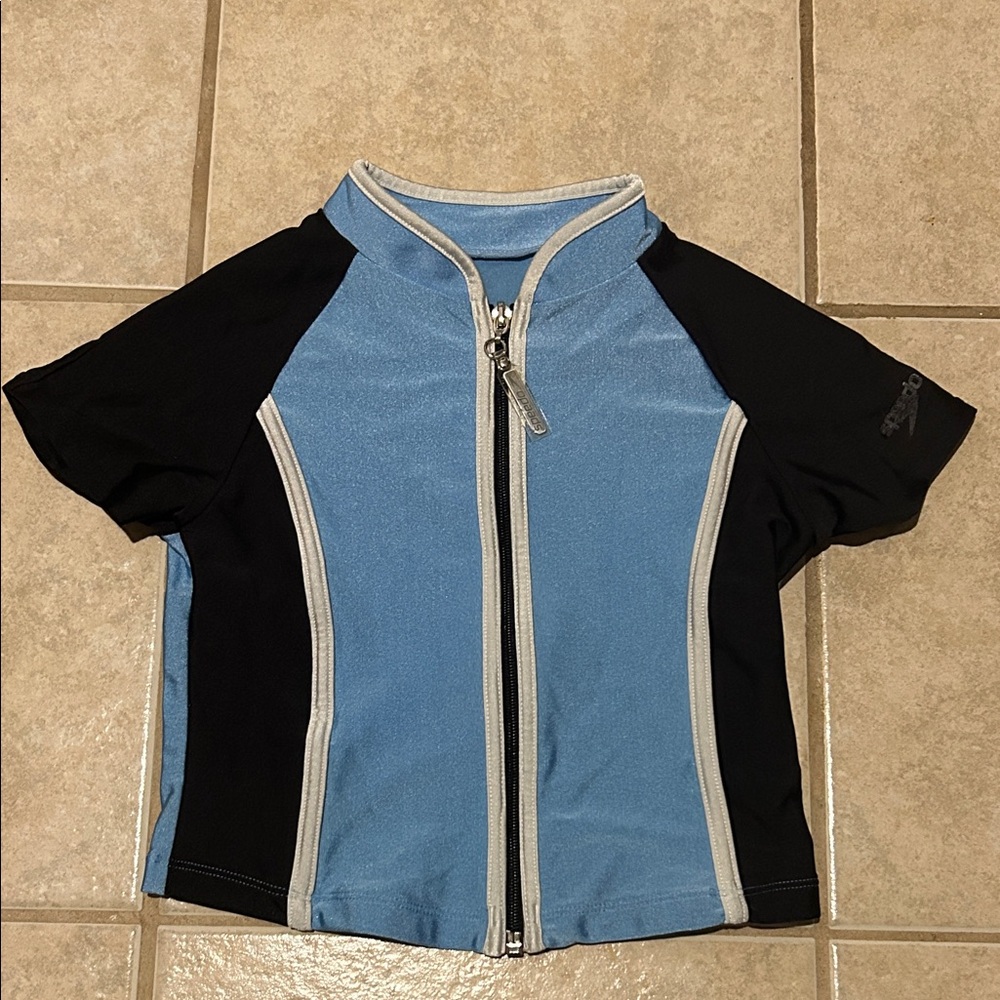 Blue and Black Short Sleeve Zip-Up Top